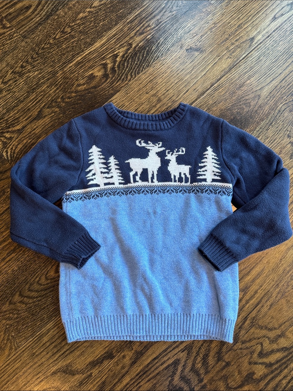J&J deer sweater
